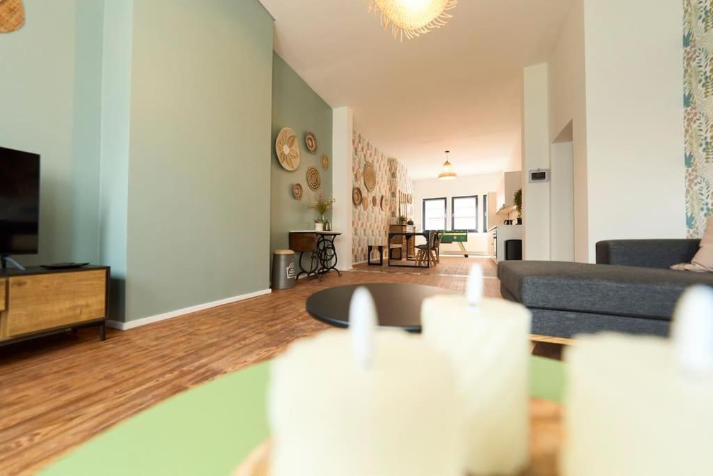 Ferienwohnung Hippie Chic ! Mons  Exterior foto